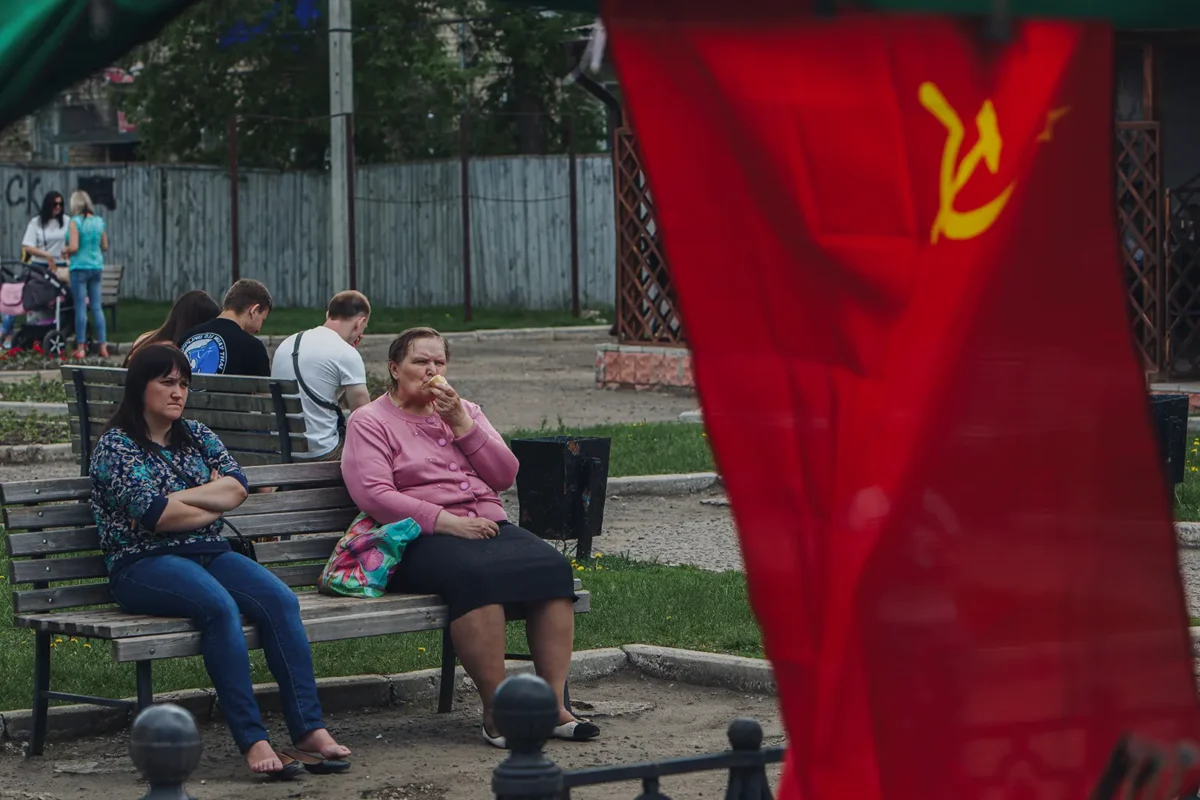 Soviet symbolism—everywhere on such a day—has gradually become part of everyday life.
